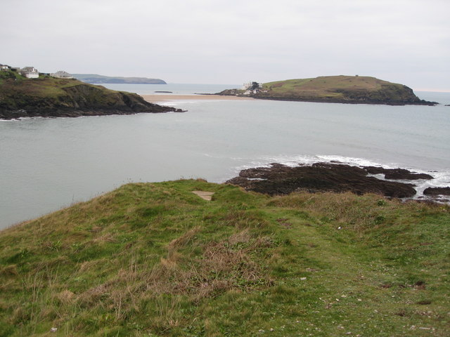 File:Warren Point - Bigbury-on-Sea - geograph.org.uk - 671030.jpg