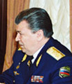 File:Yevgeny Shaposhnikov 12 April 2000-1 (cropped).jpg