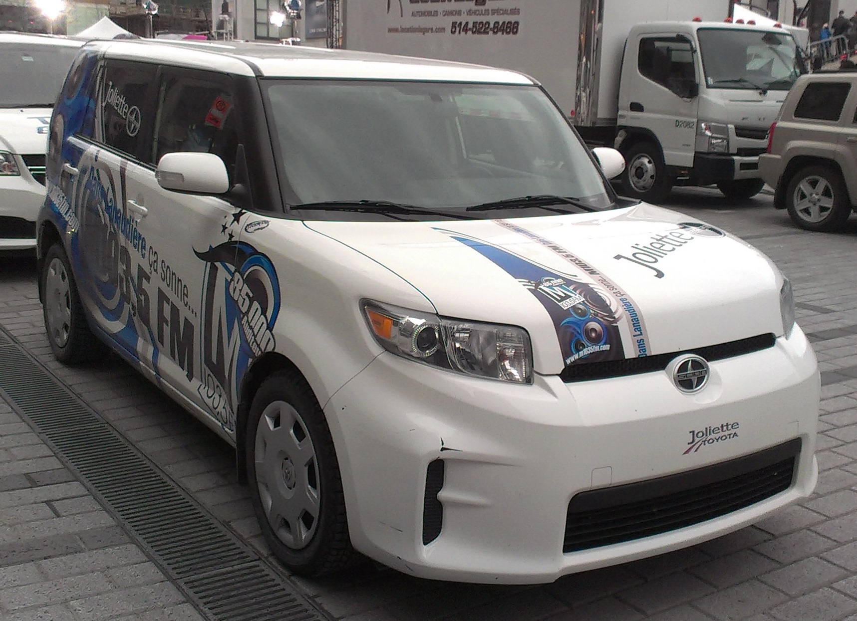 Scion XB 5