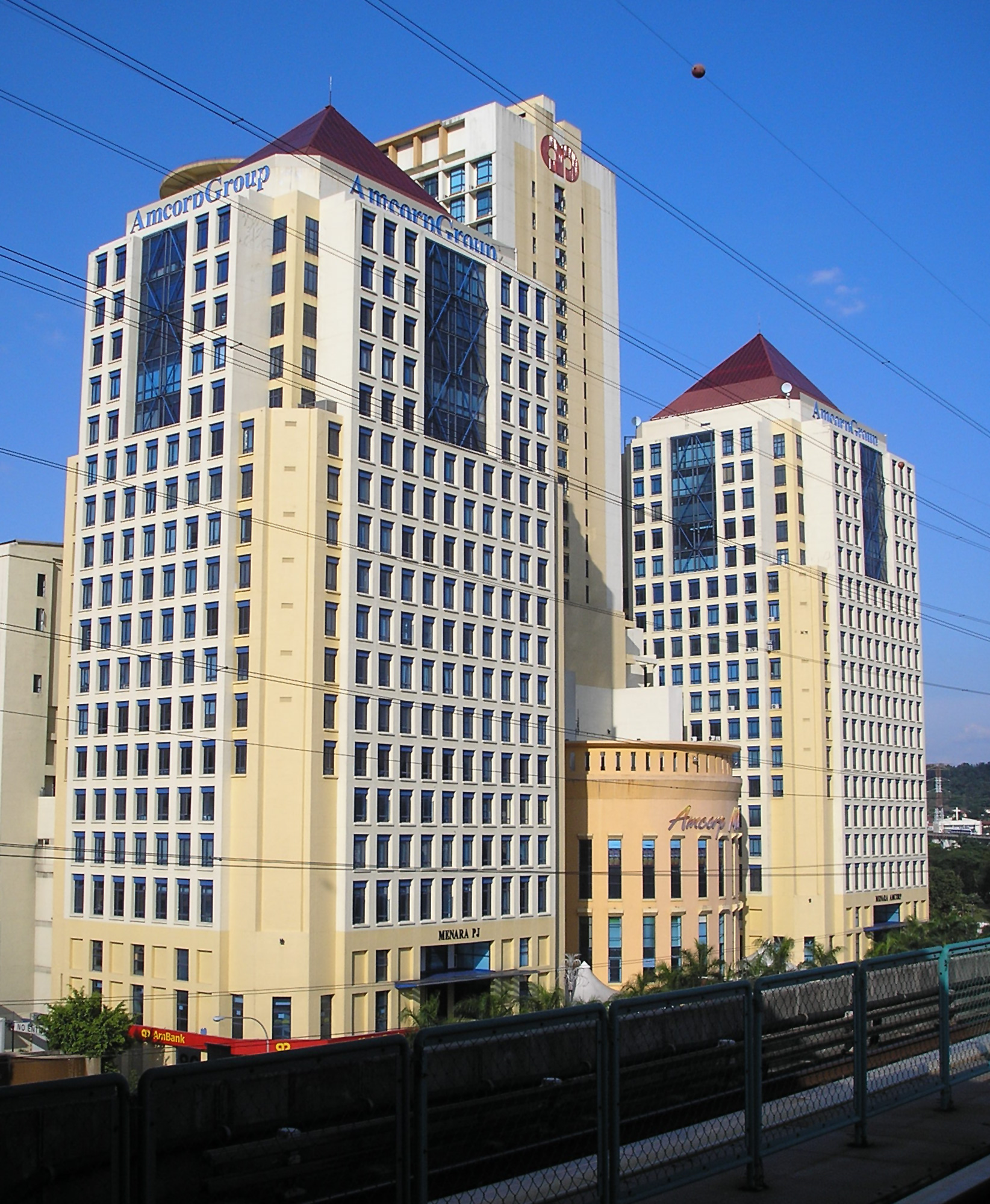 File:Amcorp Mall & Business Centre, Petaling Jaya.jpg - Wikimedia 