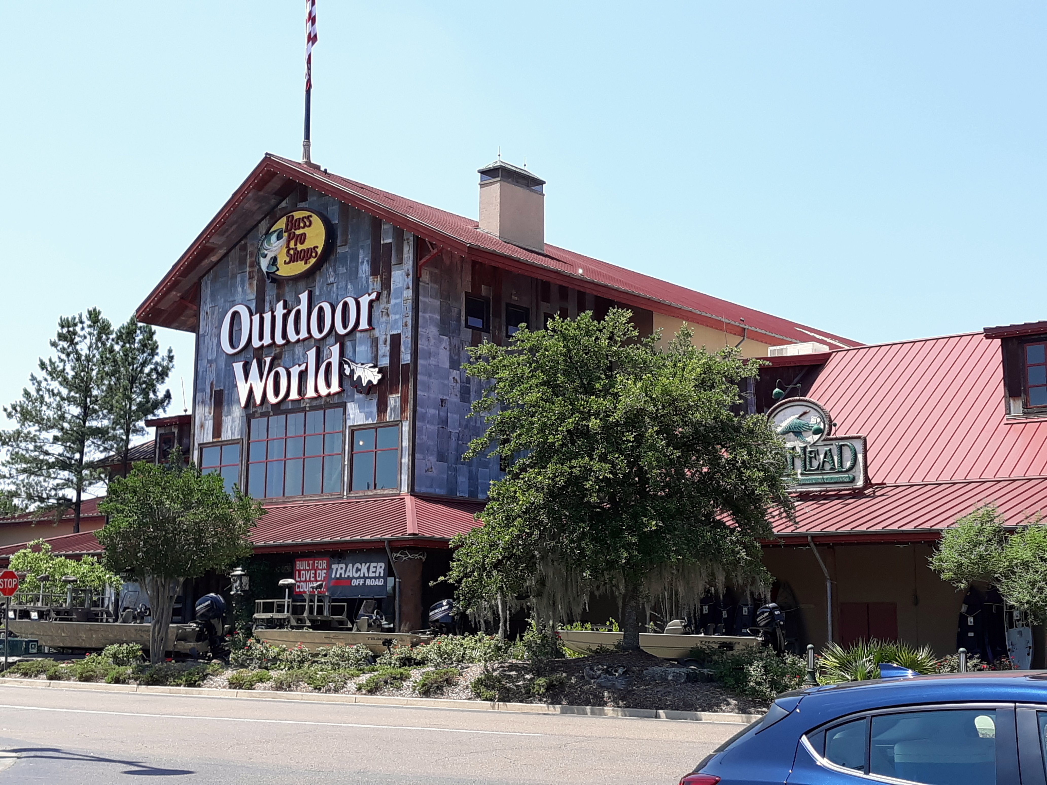 Bass Pro Shops Outdoor World