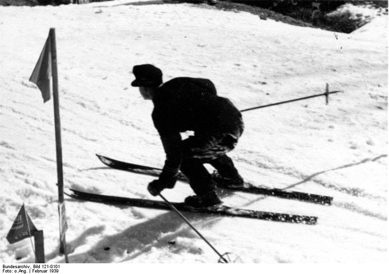 File:Bundesarchiv Bild 121-0101, Kitzbühel, großdeutsche alpine Skimeisterschaft.jpg