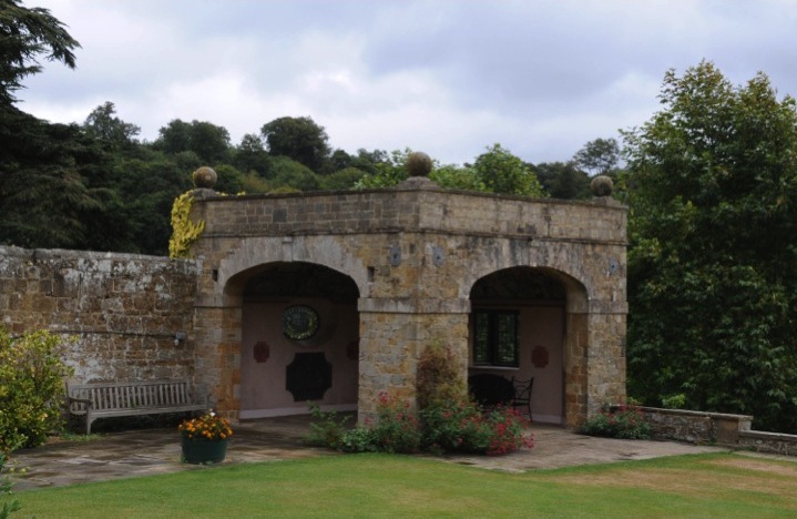 File:CHARTWELL, KENT, ENGLAND.jpg