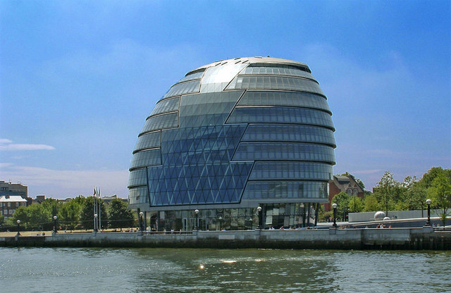 File:City Hall, South Bank, London - geograph.org.uk - 307455.jpg