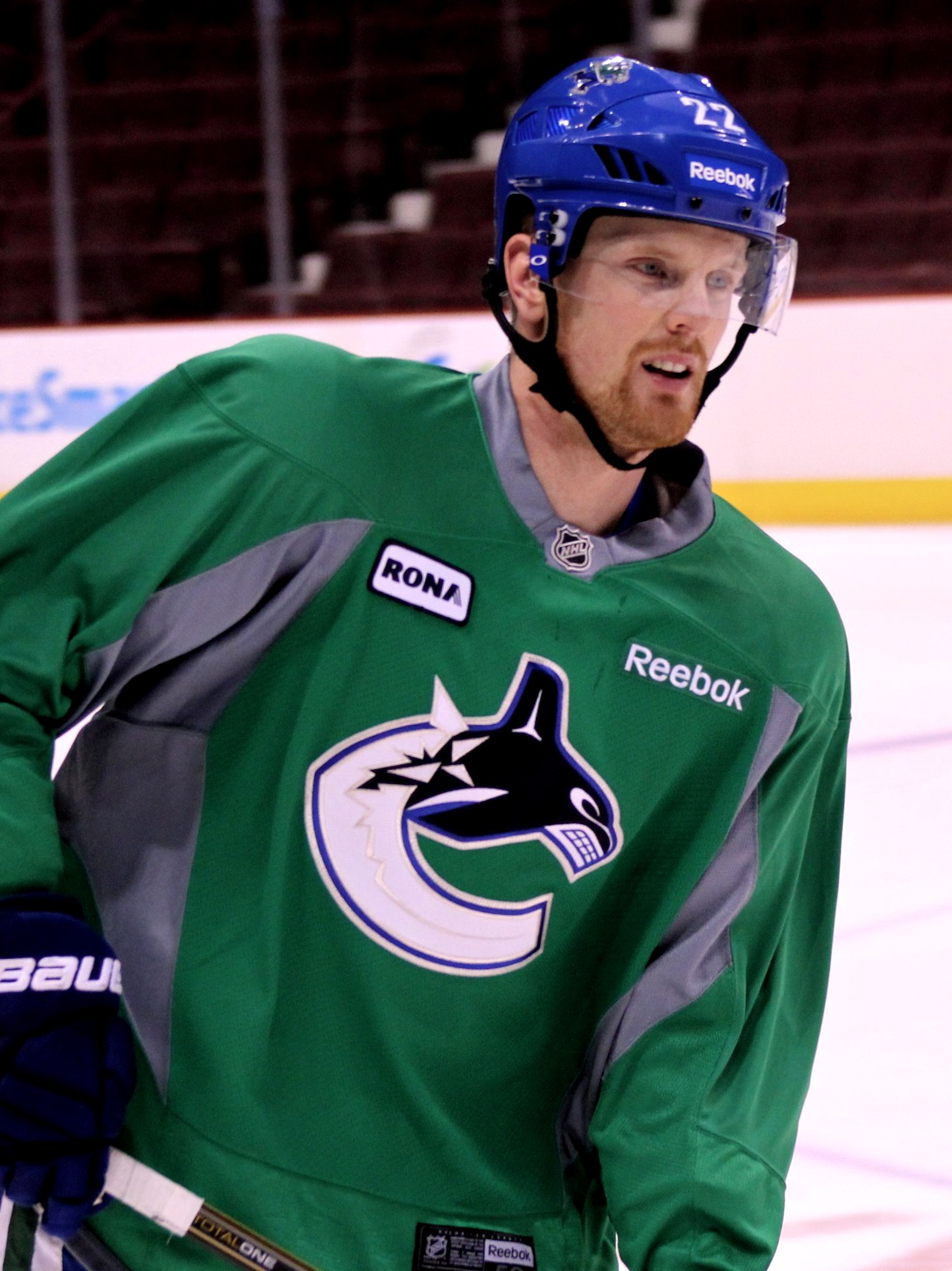 canucks practice jersey