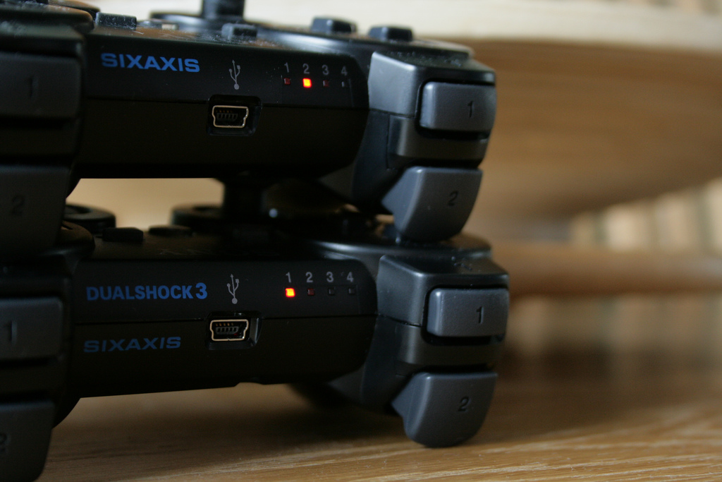 DualShock - Wikipedia