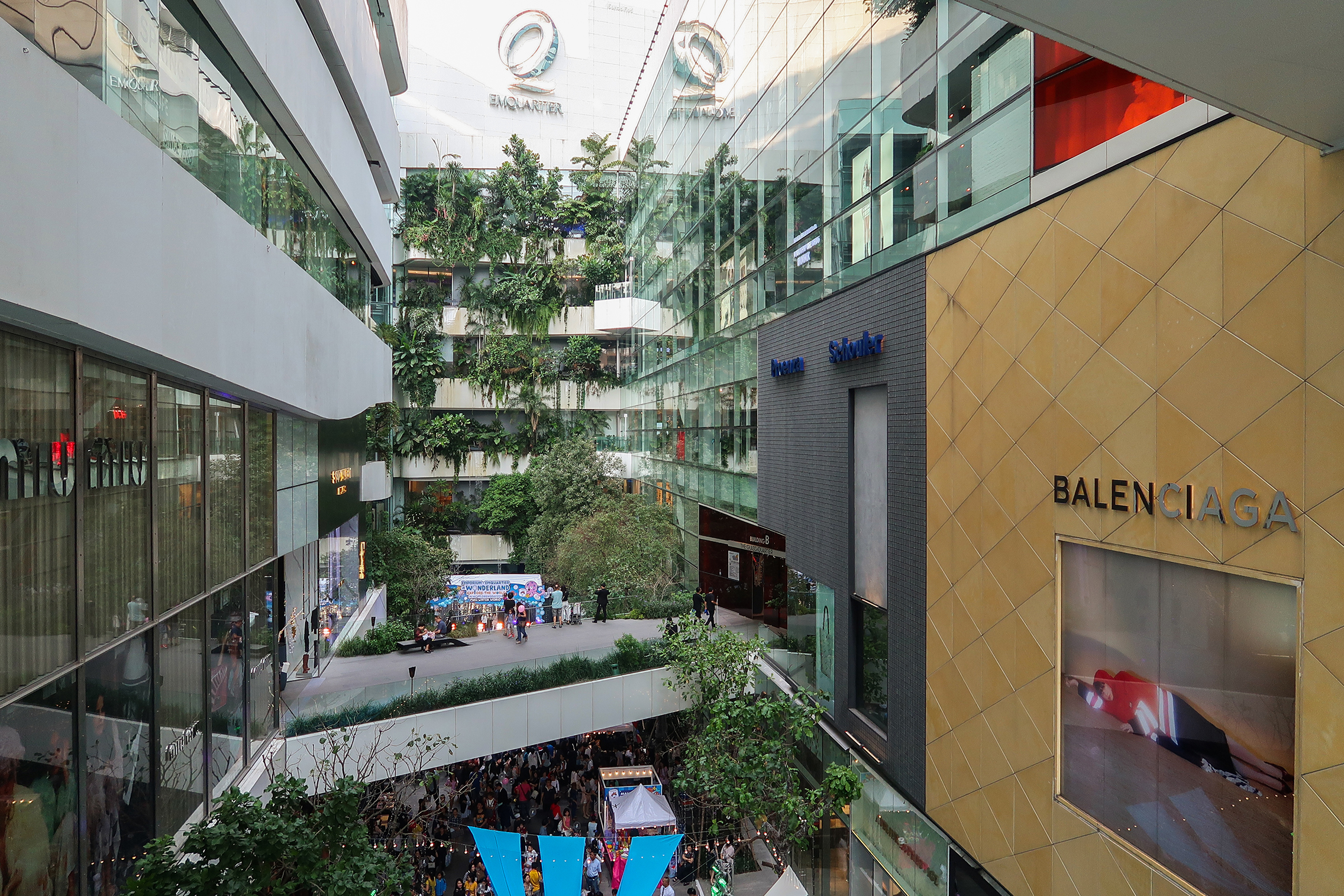 The EM District in Bangkok - The Emporium, EmQuartier and EmSphere