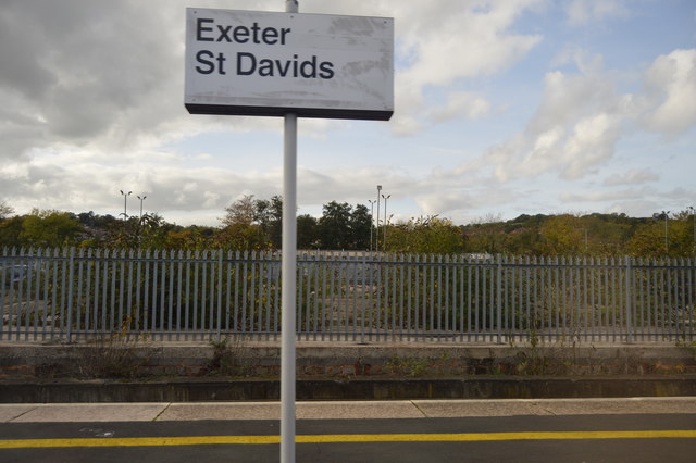 File:Exeter St Davids Station - geograph.org.uk - 4838495.jpg