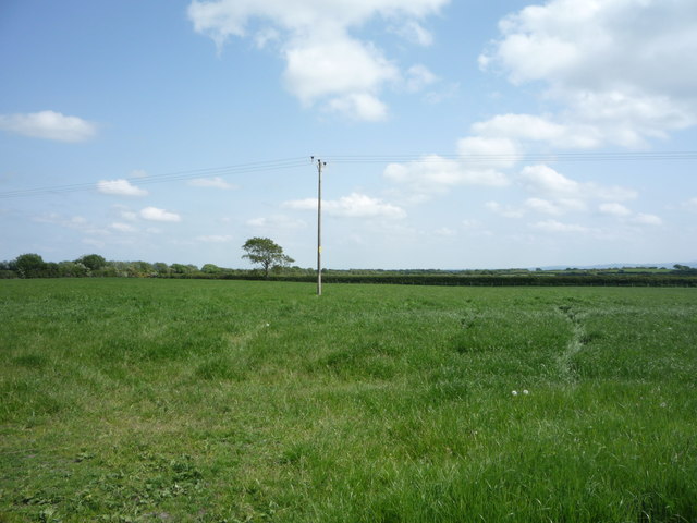 File:Farmland off National Cycle Route 72 - geograph.org.uk - 4975452.jpg