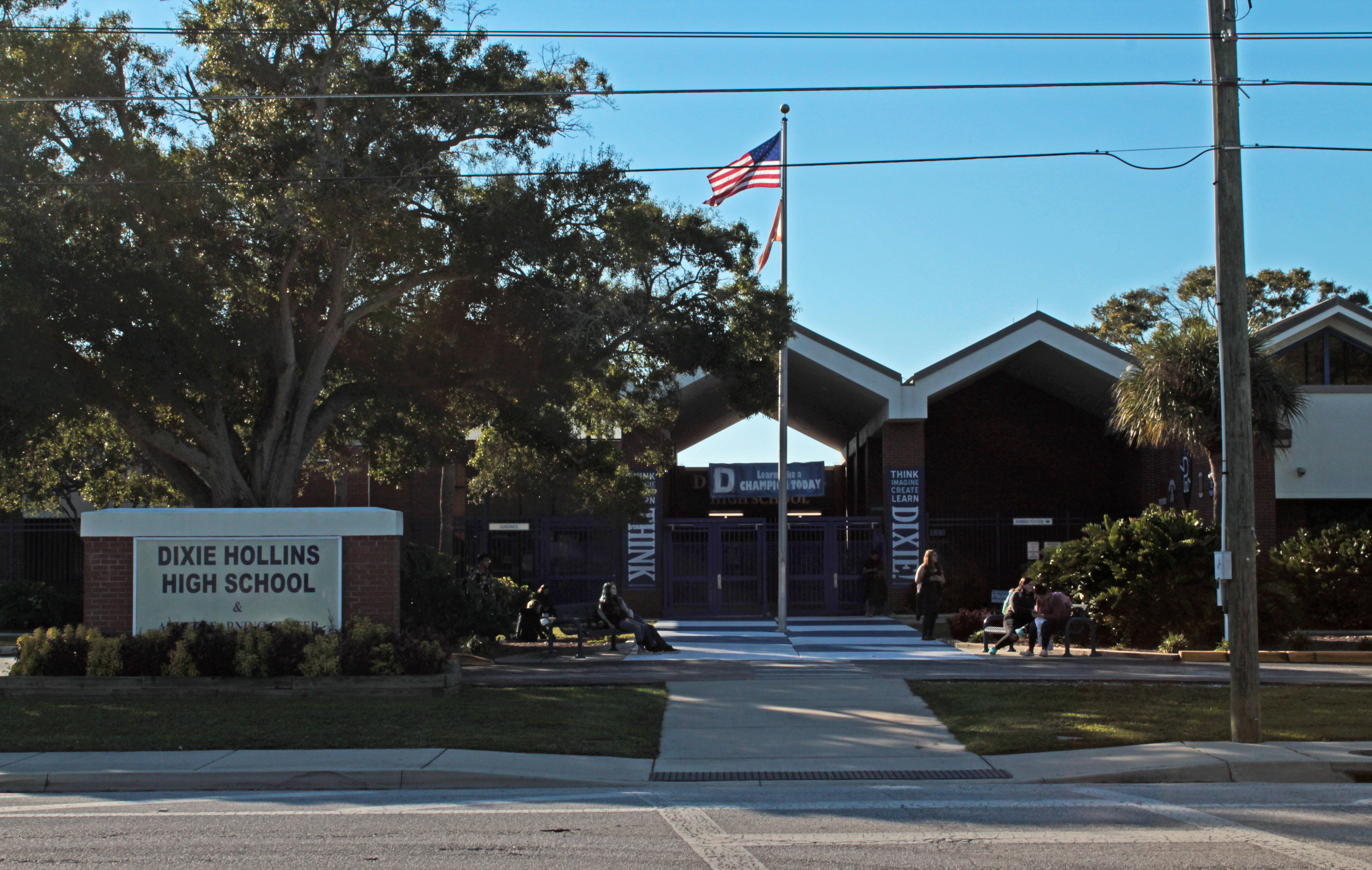 Library Media Center – Dixie High