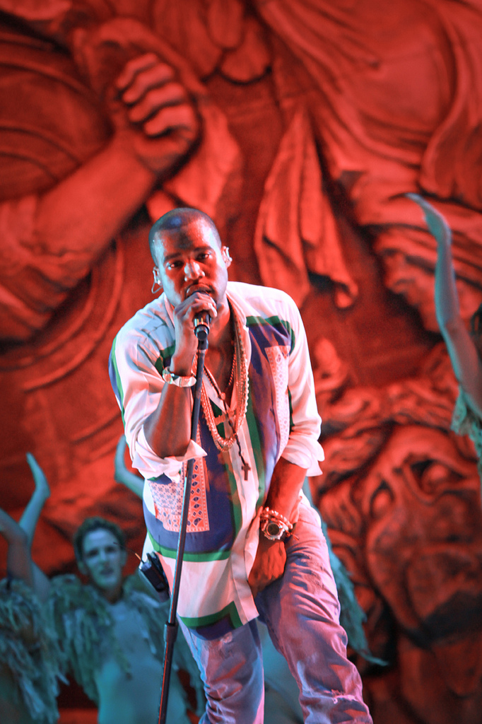 Kanye_West_SWU_Music_%26_Arts_Festival_2011.jpg