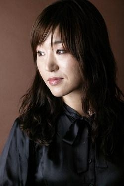 <span class="mw-page-title-main">Kim Yi-deum</span> South Korean poet and university lecturer