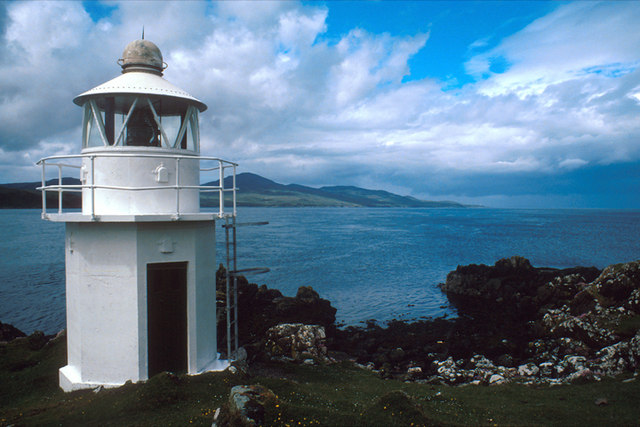 File:Navigation beacon, Sound of Islay - geograph.org.uk - 859875.jpg