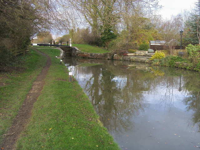 File:Oxford Canal - geograph.org.uk - 1598459.jpg