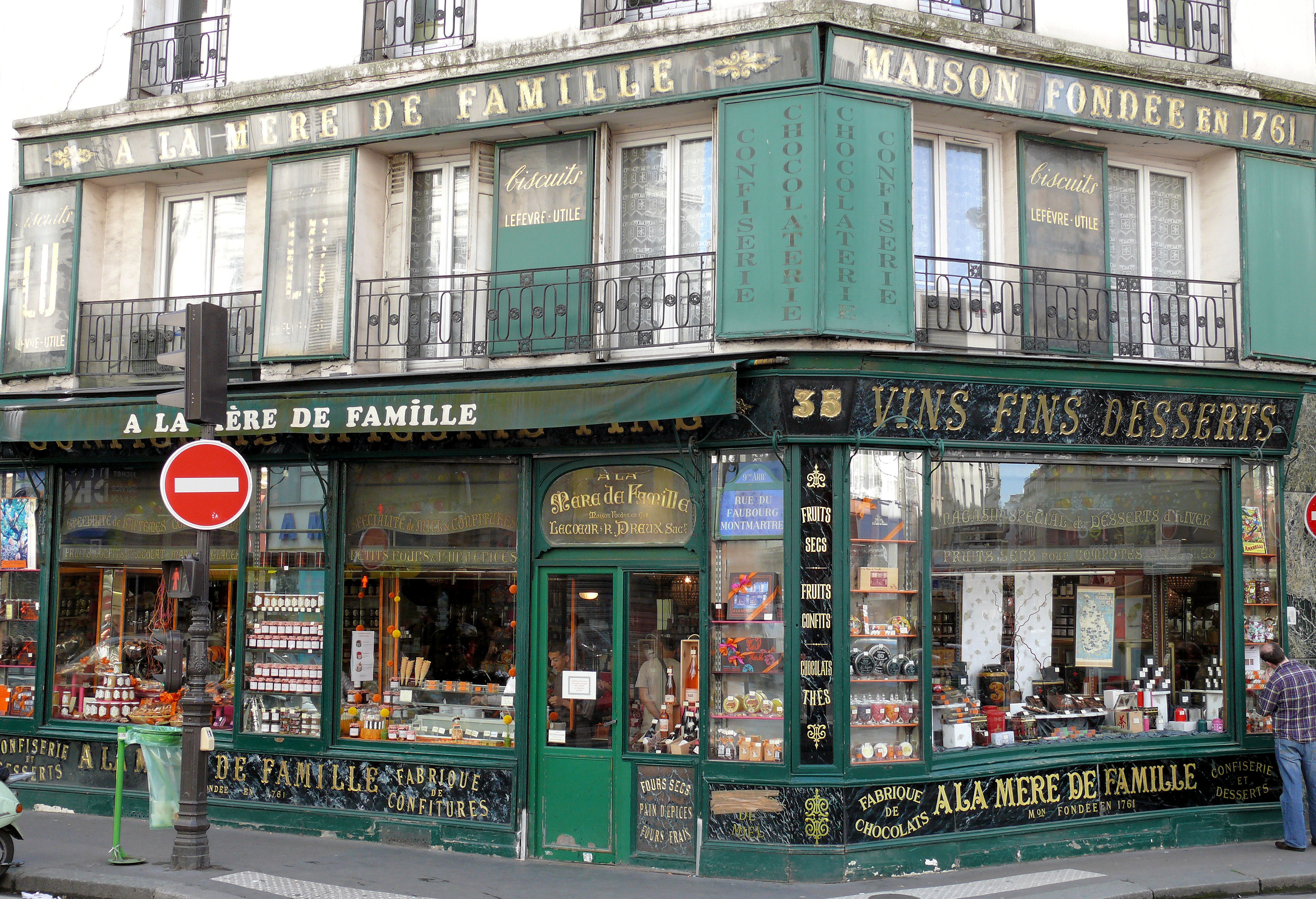 À Crimée, une épicerie qui fait du lien - Ville de Paris