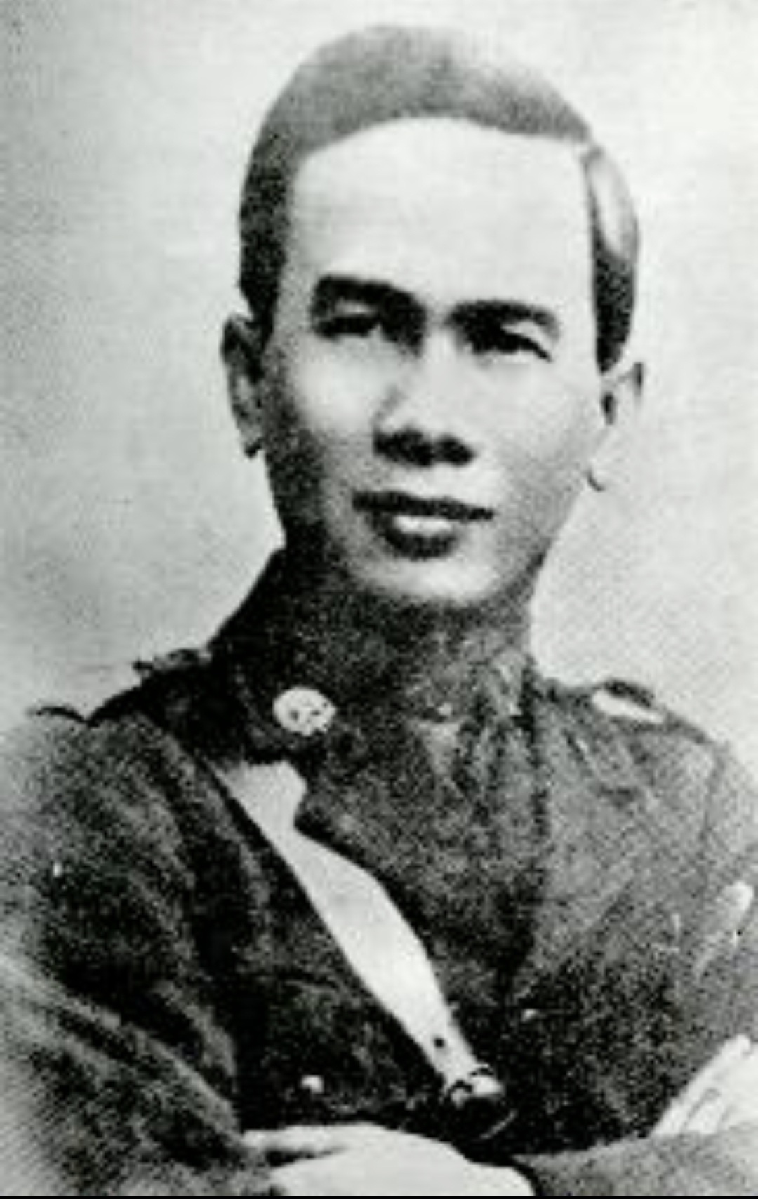 Plaek Phibun Songkhram, jeune officier