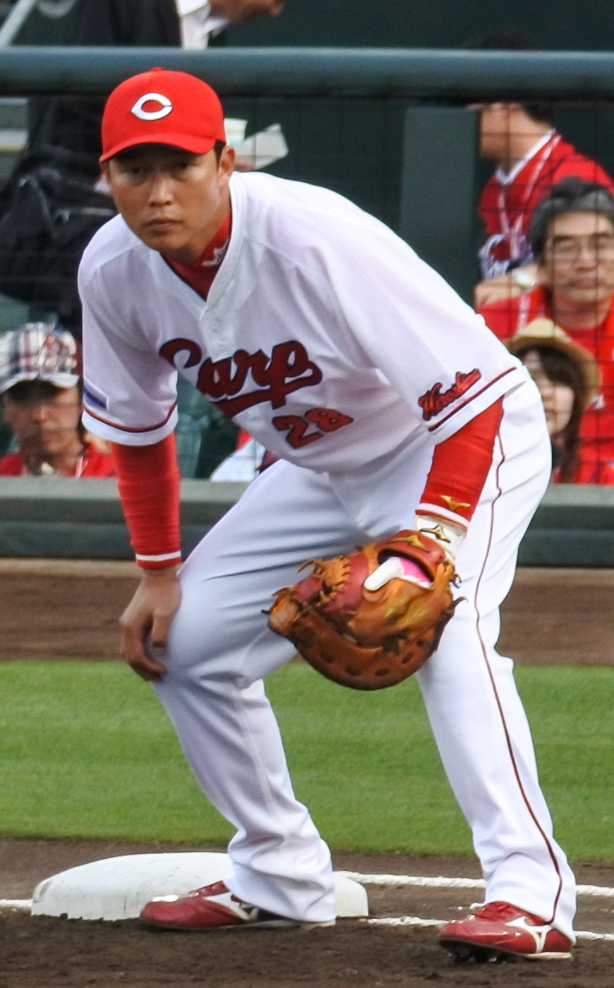 Arai with the Hiroshima Toyo Carp