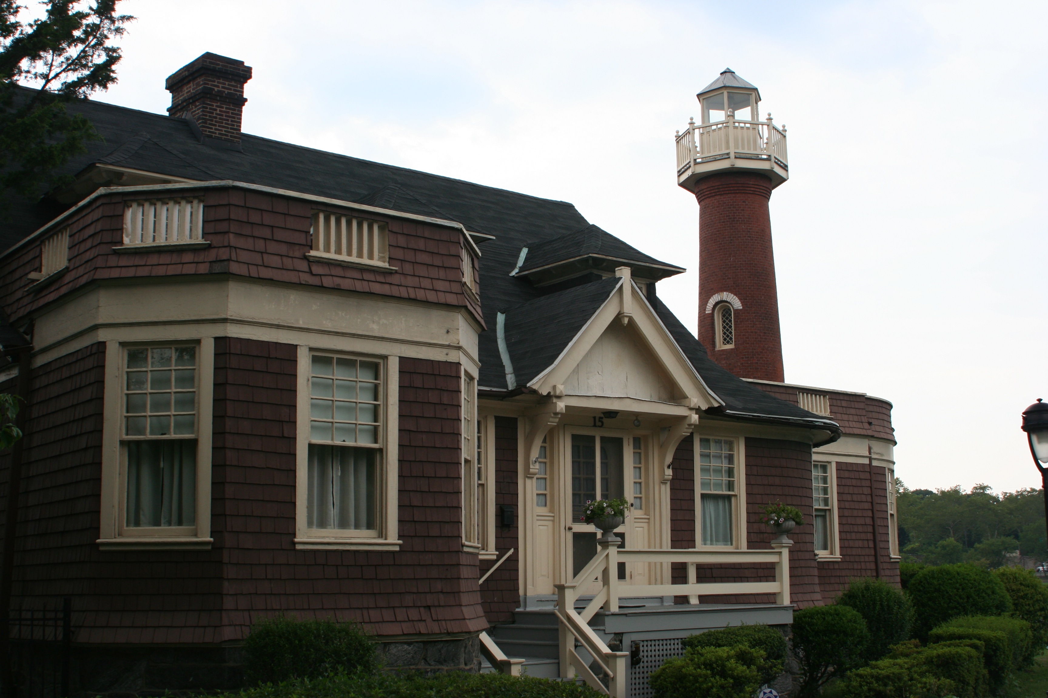 Photo of Turtle Rock Light