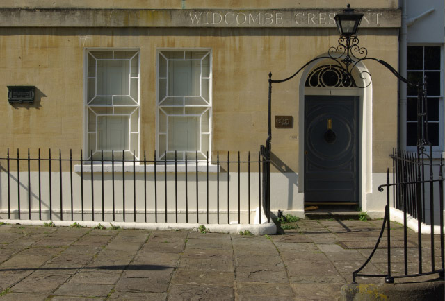 File:Widcombe Crescent, Widcombe - geograph.org.uk - 977914.jpg