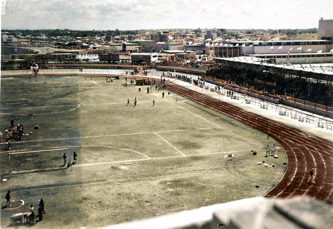 File:אצטדיון המכביה בתל אביב 1935 - iדר דוד עופרi btm233 (colour).jpeg