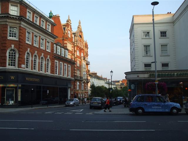 File:Allen Street, Kensington and Chelsea - geograph.org.uk - 908616.jpg