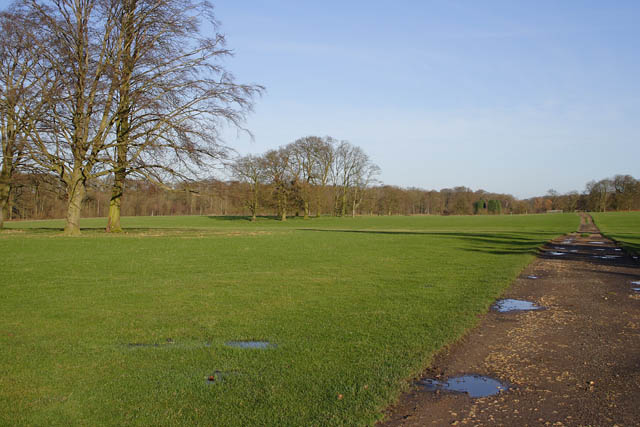 File:Buckminster Park - geograph.org.uk - 312113.jpg