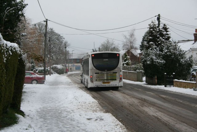 File:Bus in the snow - geograph.org.uk - 1629955.jpg