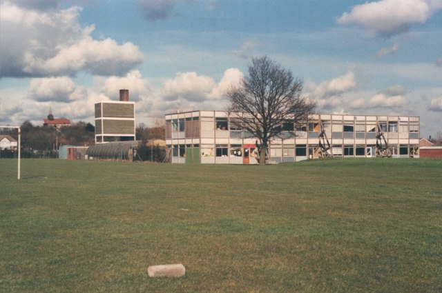 File:Chowdhary School, Markhams Chase - geograph.org.uk - 450530.jpg