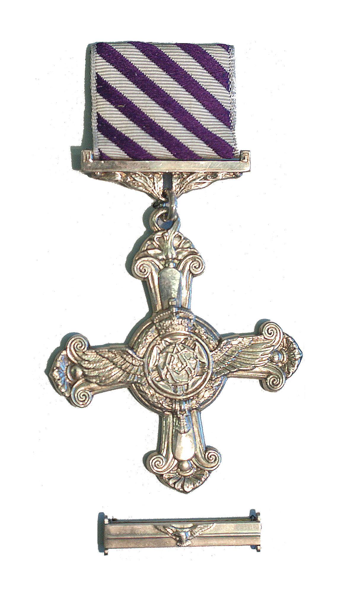 File:Distinguished Flying Cross (DFC). MOD 45147523.jpg