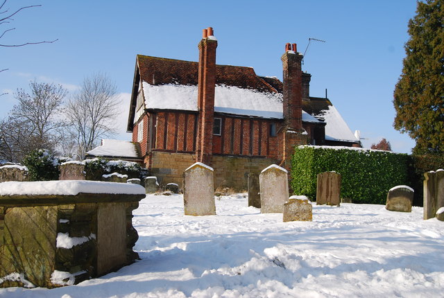 File:Elizabethan house by St Mary's Church Speldhurst - geograph.org.uk - 1150677.jpg