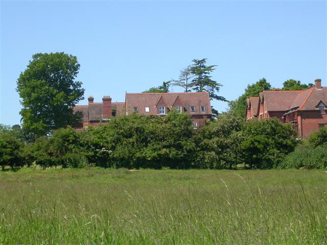 File:Enton Hall - geograph.org.uk - 187561.jpg