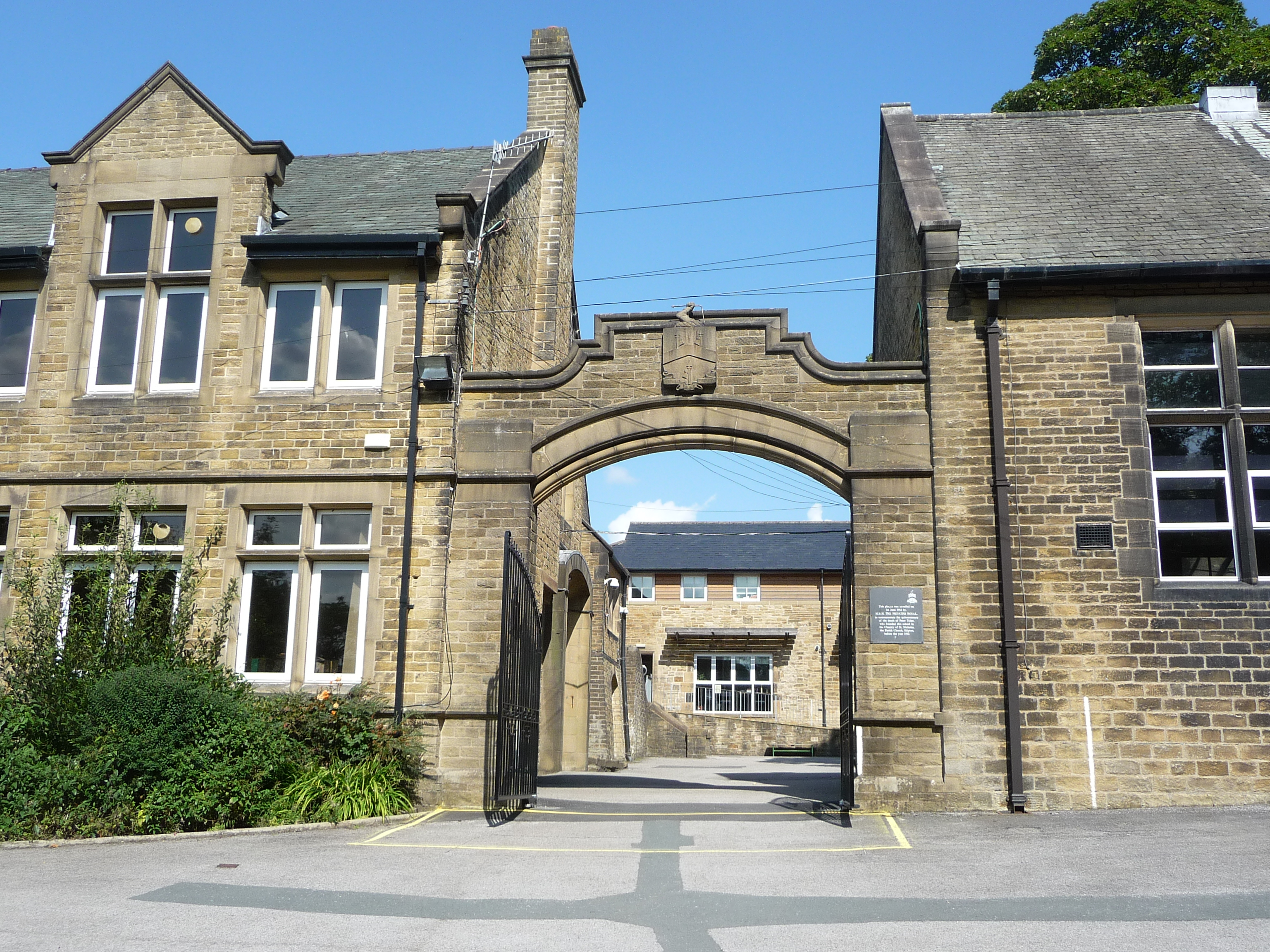 Ermysted's Grammar School