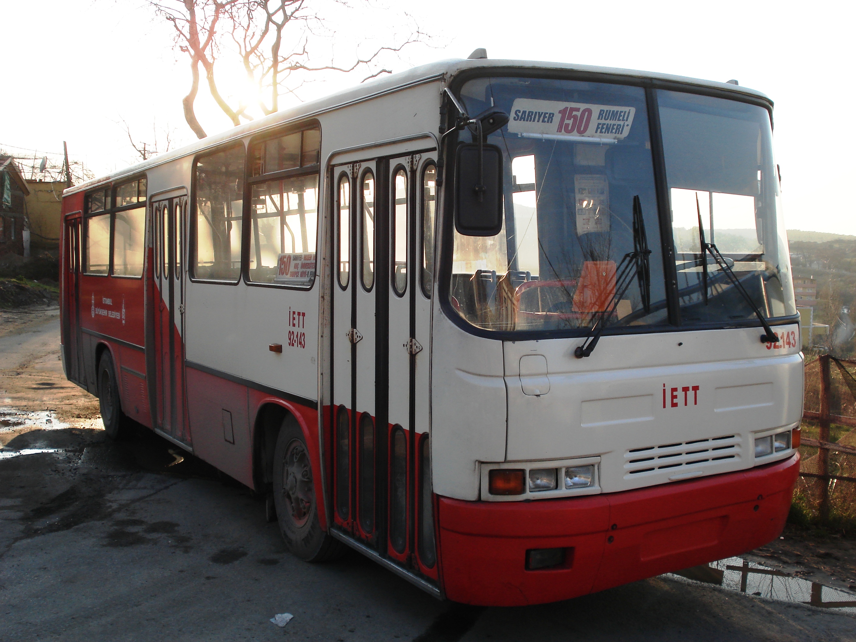 File:Ikarus bus.jpg - Wikimedia Commons