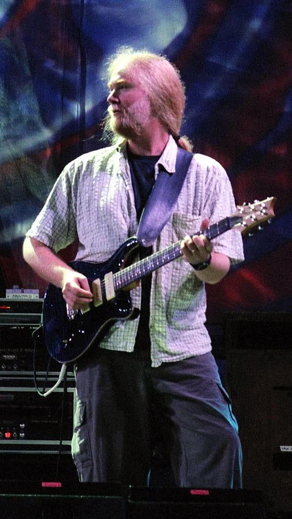 Herring performing with [[The Dead (band)|The Dead]] at the [[Farm Bureau Live at Virginia Beach|Virginia Beach Amphitheater]] on June 17, 2003