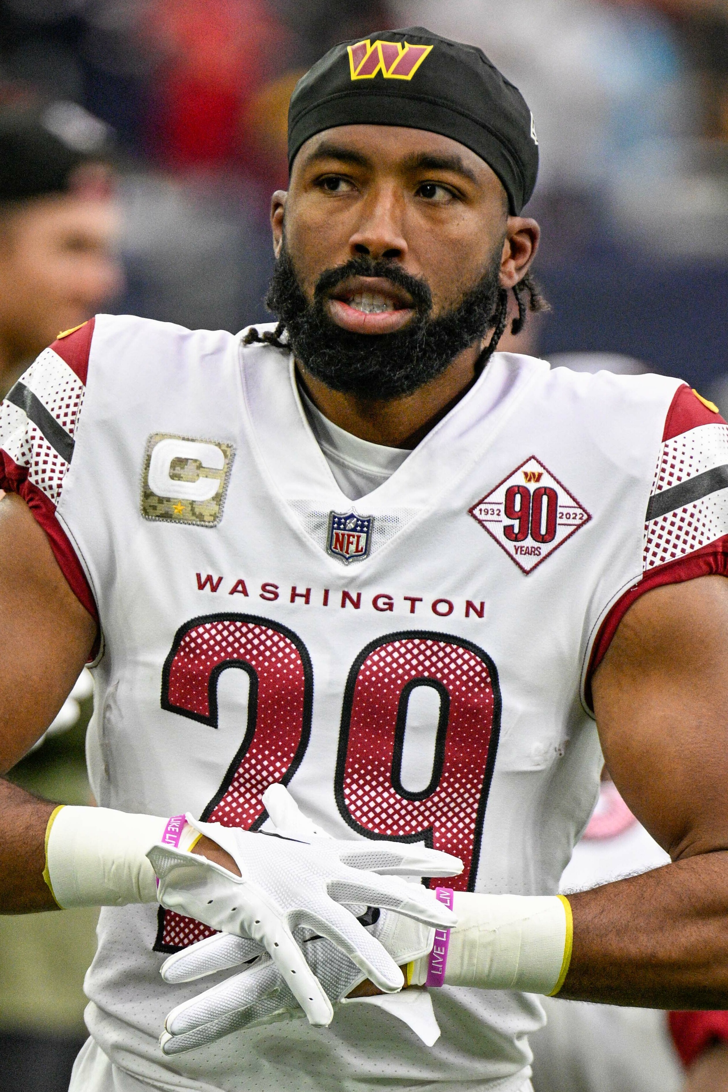 File:Kendall Fuller Commanders vs Texans NOV2022 (cropped).jpg