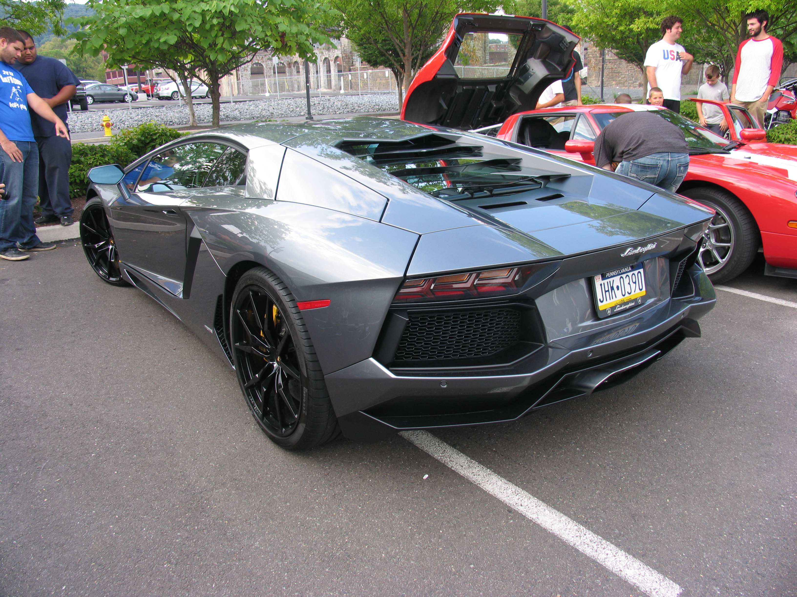 Lamborghini Aventador lp760 4 Dragon Edition