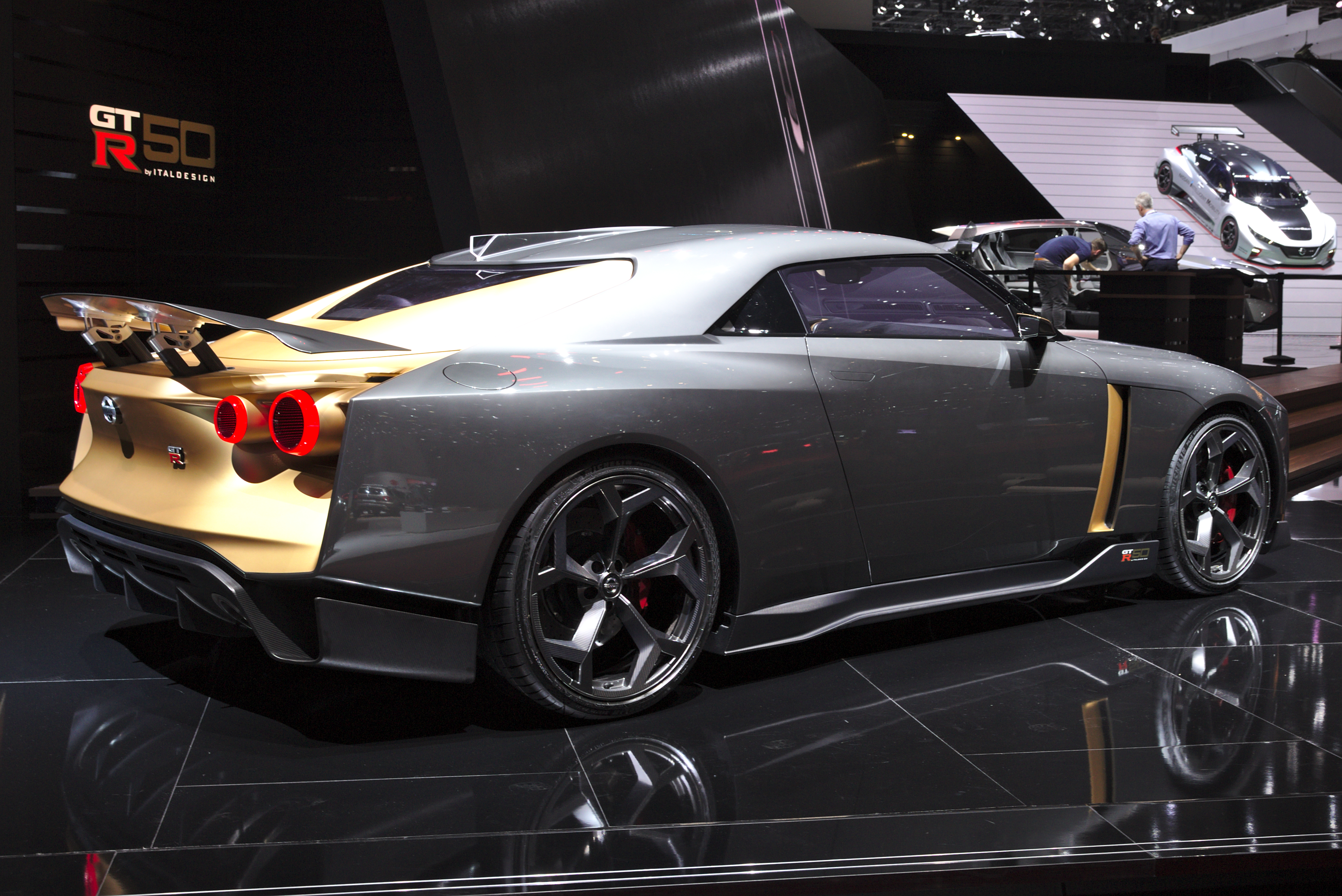 Nissan gt r 2019