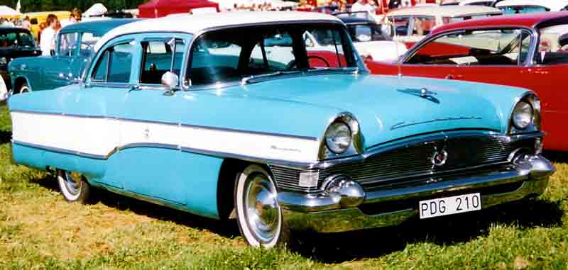 File:Packard Clipper 4-Door Sedan 1956.jpg