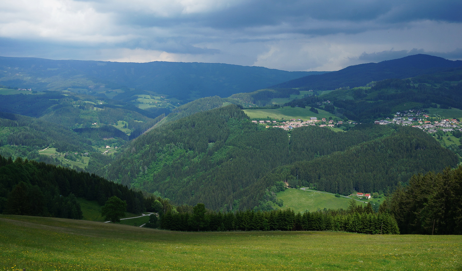 Panorama Knappenberg Kärnten, Blick von Maria Waitschach in der Gemeinde Guttaring.jpg