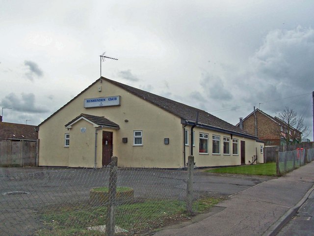 File:Rushenden Club - geograph.org.uk - 719183.jpg