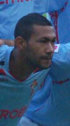 <span class="mw-page-title-main">Saulo (footballer, born 1982)</span> Brazilian footballer