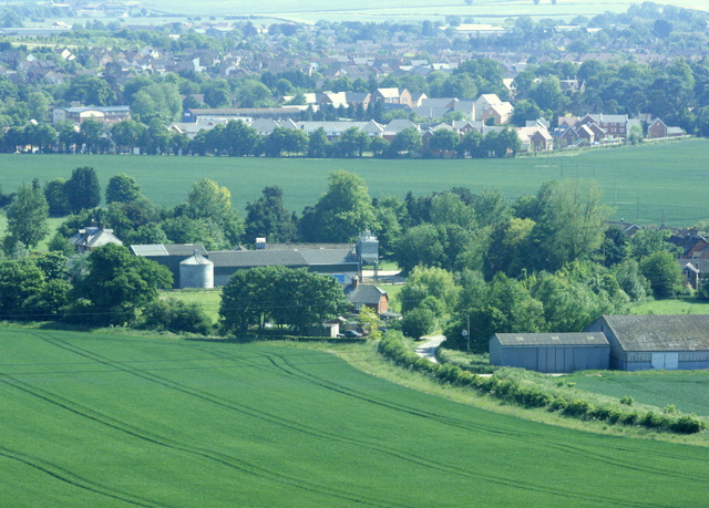 South from Roundway Hill - geograph.org.uk - 1369696