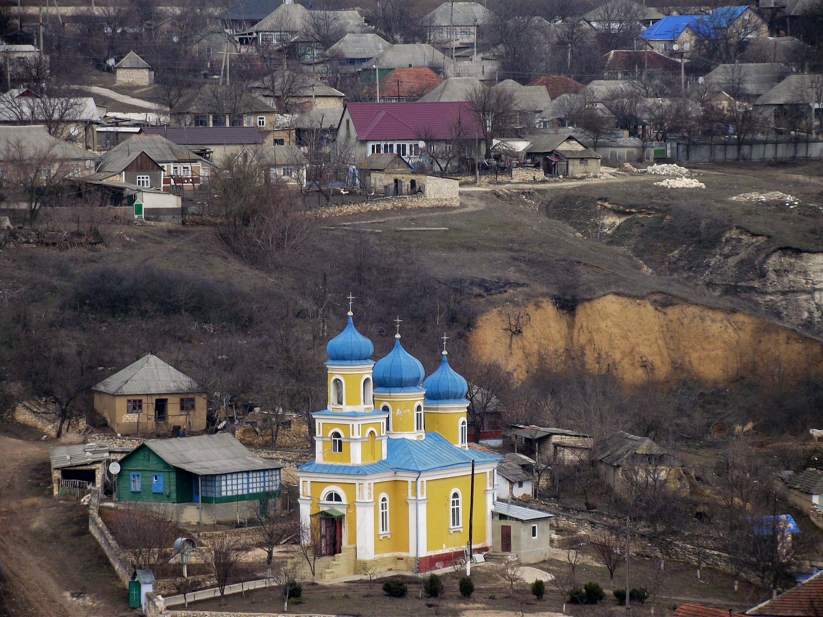 Погода в молдове районы. Оргеевский район Молдова. Суслени Оргеевского района Молдова. Требужены Молдова. Молдова село Требужены.