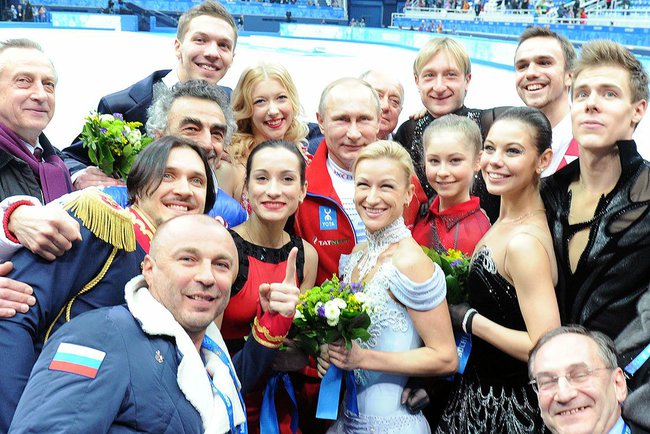 File:Vladimir Putin visited the Iceberg Skating Palace (2014-02-09) 04.jpg