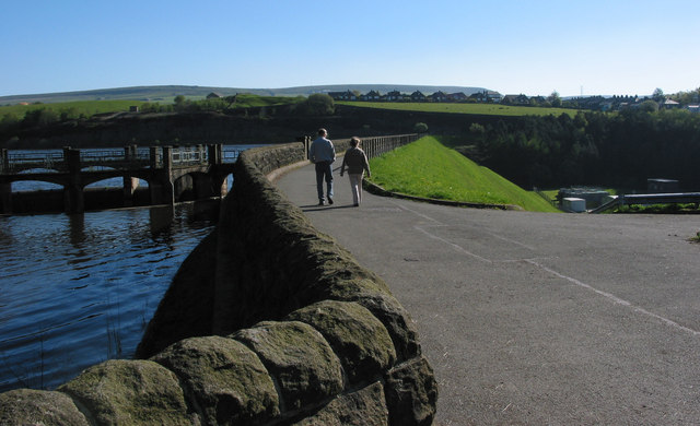 Walkway over the Wayoh Reservoir - geograph.org.uk - 368831