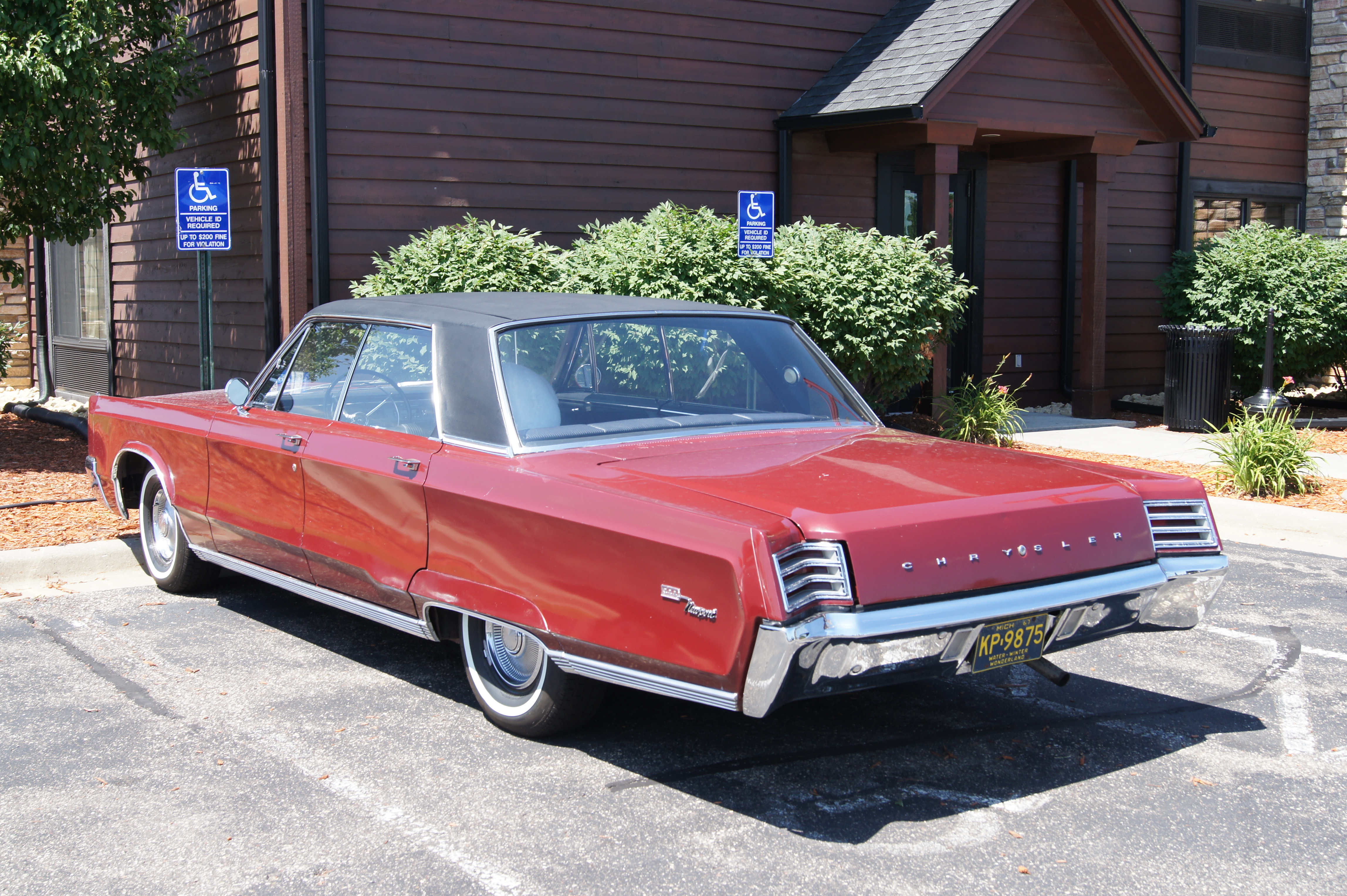 File 1967 Chrysler Newport 9338944049 Jpg Wikimedia Commons