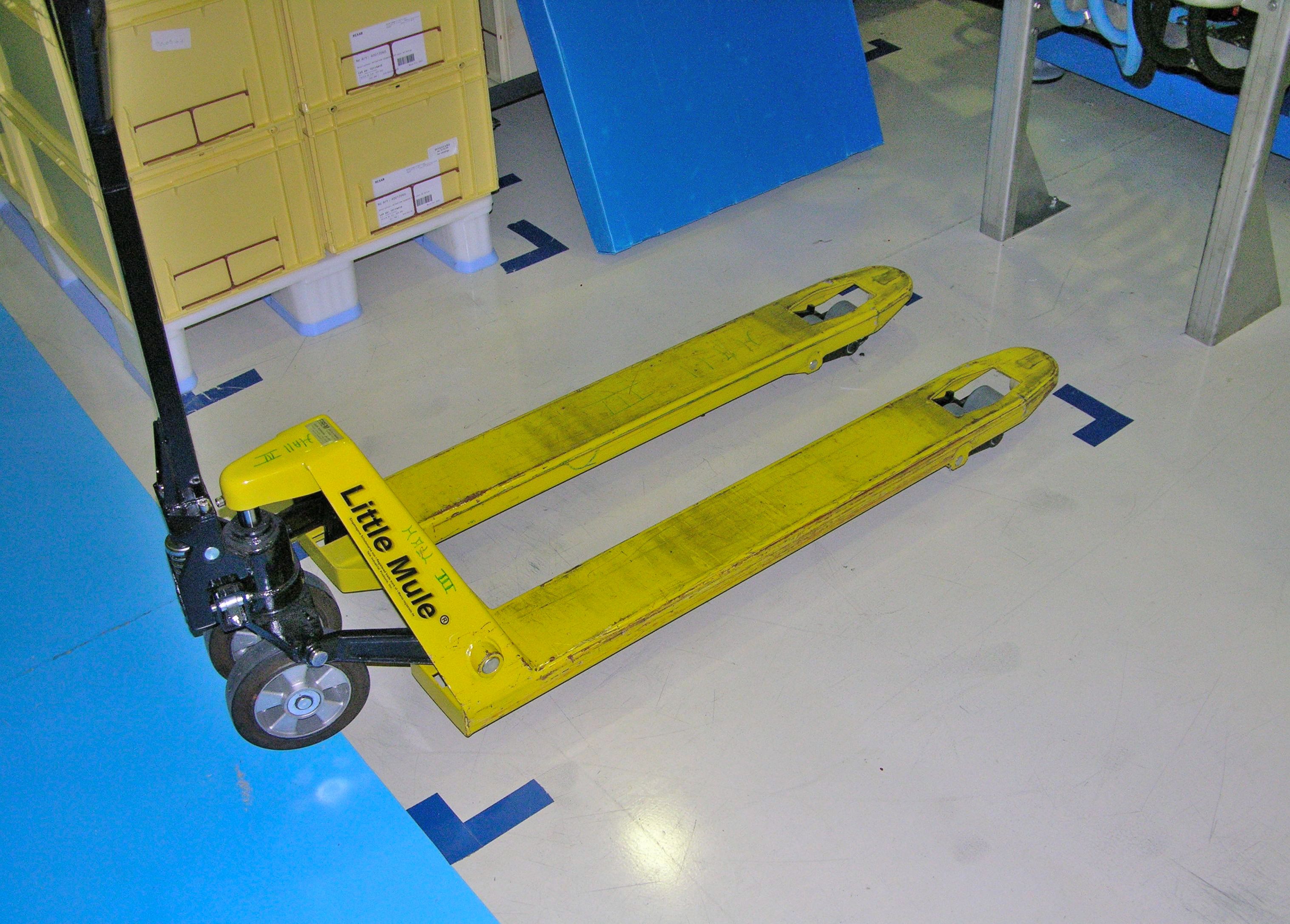 Industrial Floor Marking Tape Applicator