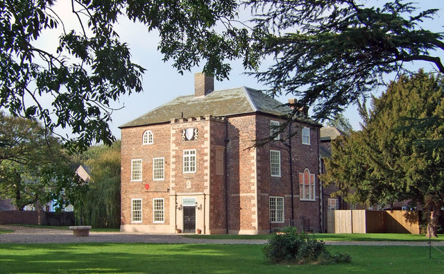 Brumby Hall, Scunthorpe (geograph 833080)