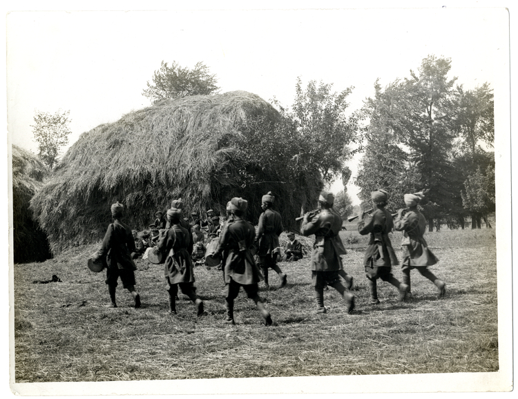 File:Dhol and Sarnai band playing the Marseillaise to a French audience (Photo 24-49).jpg