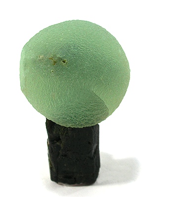 File:Epidote-Prehnite-d05-89b.jpg